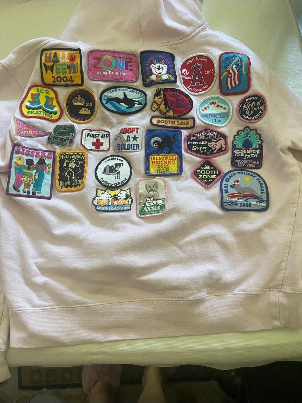 Girls' Light Pink Patchwork Badge Hoodie - Unknown Brand